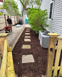 Mulched walkway